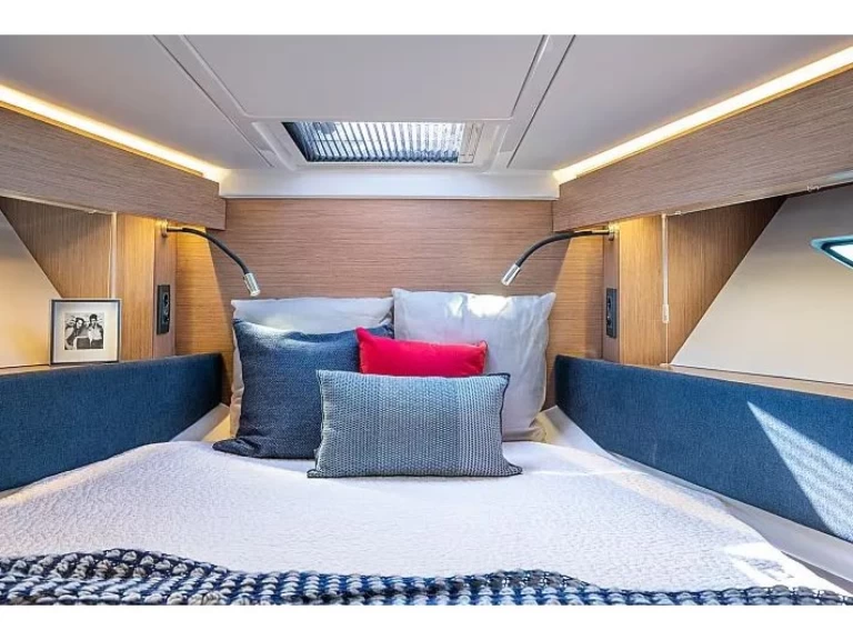 Motorboot mit oder ohne Skipper Bénéteau mieten in Pula