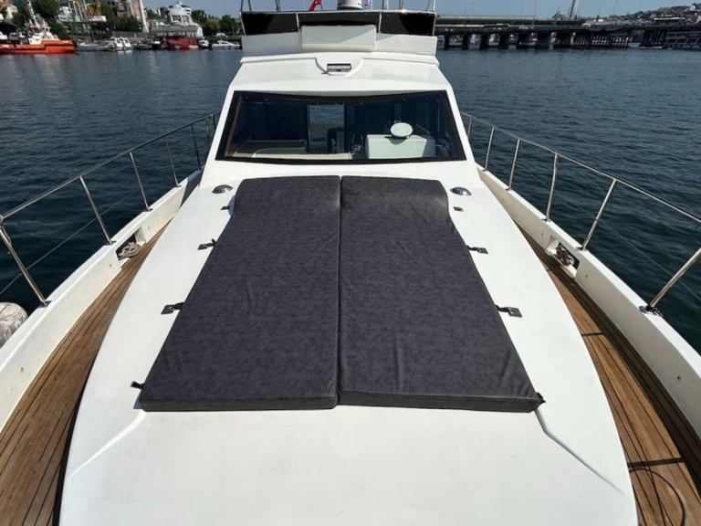 Boot mieten Eminönü günstig costom made