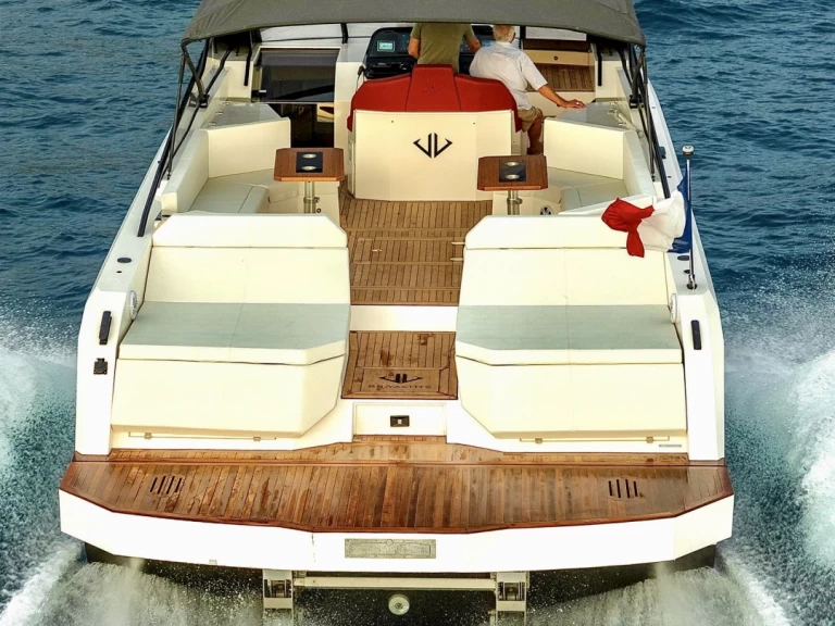 Vermietung Motorboot BB Yatchs mit Führerschein