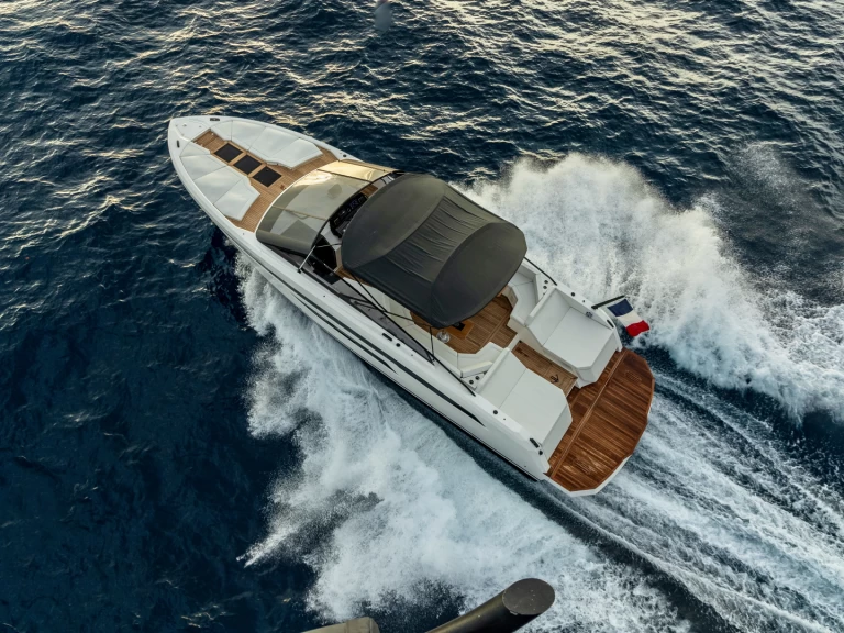 Vermietung Motorboot BB Yatchs mit Führerschein