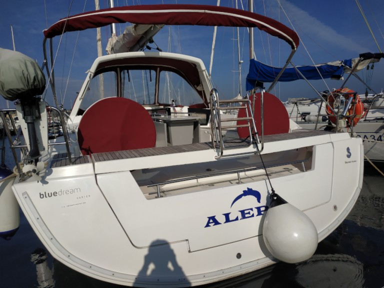 YachtCharter in Procida - Bénéteau Oceanis 45 auf SamBoat