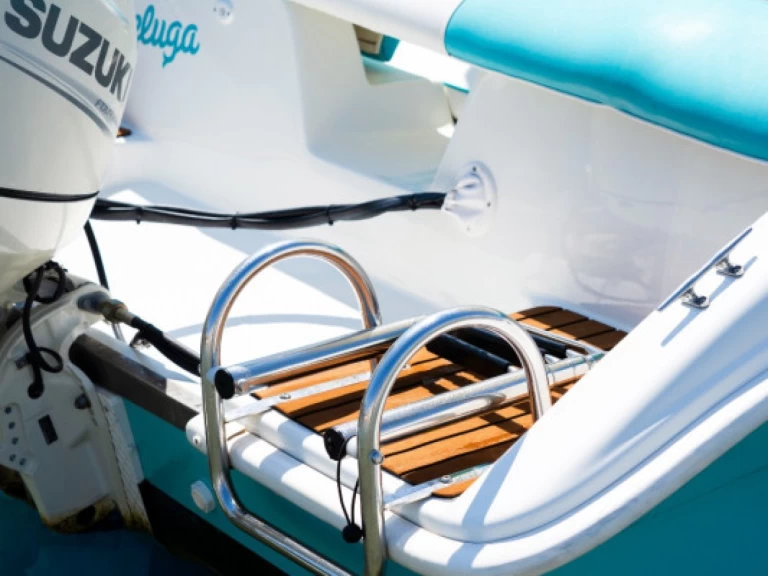 Motorboot mit oder ohne Skipper  mieten in Torre Canne