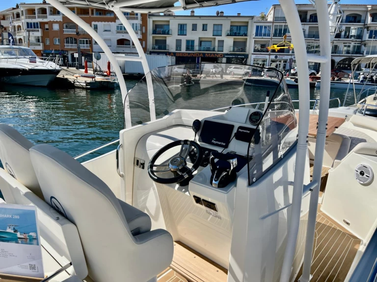 Vermietung Motorboot White Shark mit Führerschein