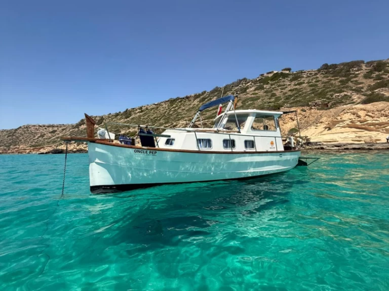 Motorboot mit oder ohne Skipper Menorquin-Yachts mieten in Palma de Mallorca