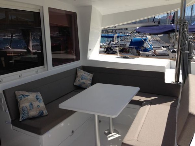 YachtCharter in Volos - Lagoon Lagoon 400 S2 auf SamBoat