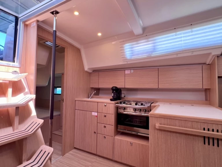 YachtCharter in Pýlos - Bavaria Bavaria C42 auf SamBoat