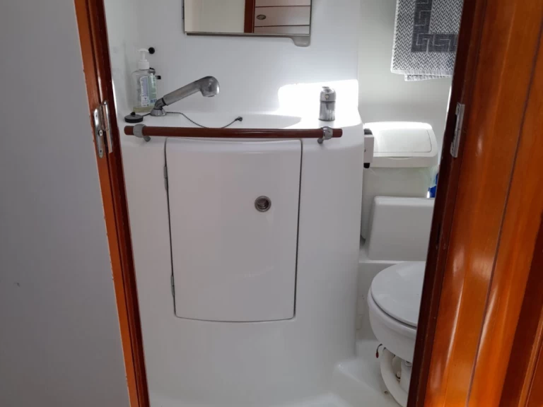 Segelboot mit oder ohne Skipper Bénéteau mieten in Pýlos