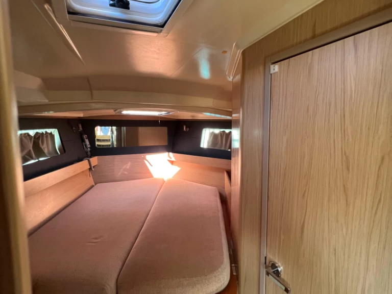 Ein Bénéteau Oceanis 41.1 mieten in Lefkáda