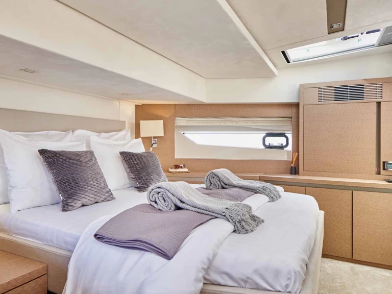 Vermietung Yacht Prestige mit Führerschein