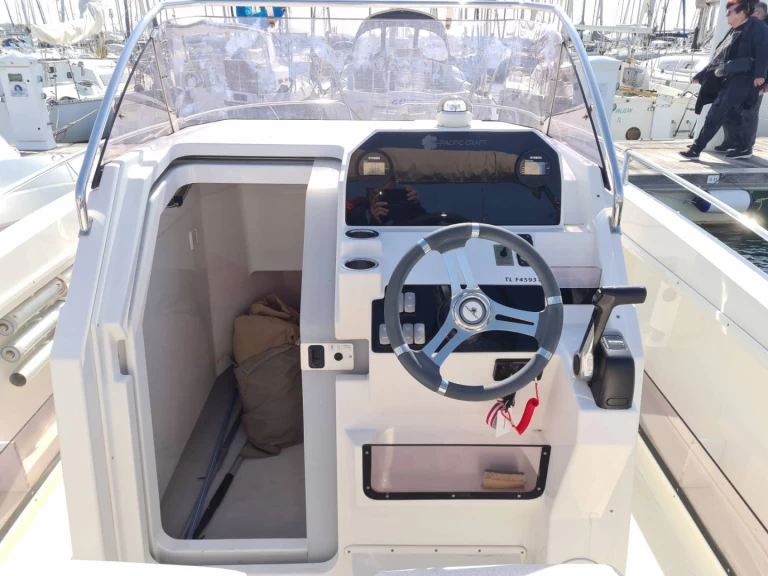 Pacific Craft Pacific Craft 750 Open mieten Empuriabrava