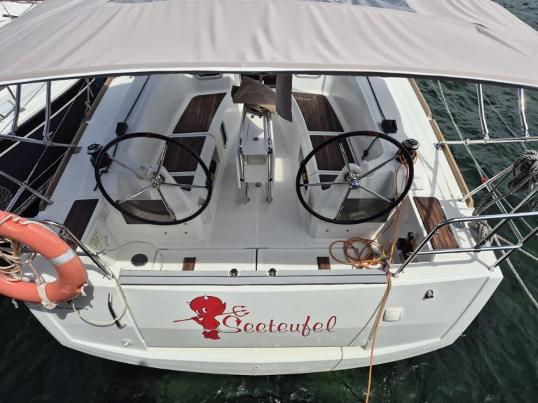 Ein SunOdyssey 349 mieten in Bodman-Ludwigshafen