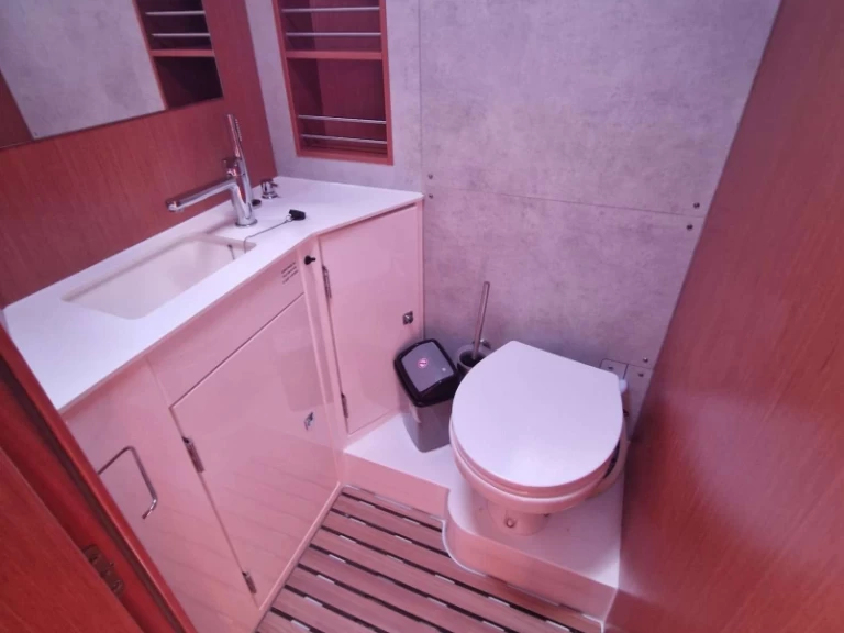 Ein Bavaria Bavaria C42 mieten in Préveza