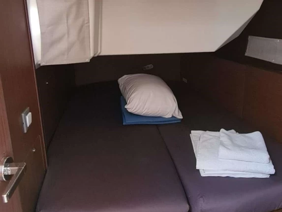 Vermietung Segelboot Bénéteau mit Führerschein