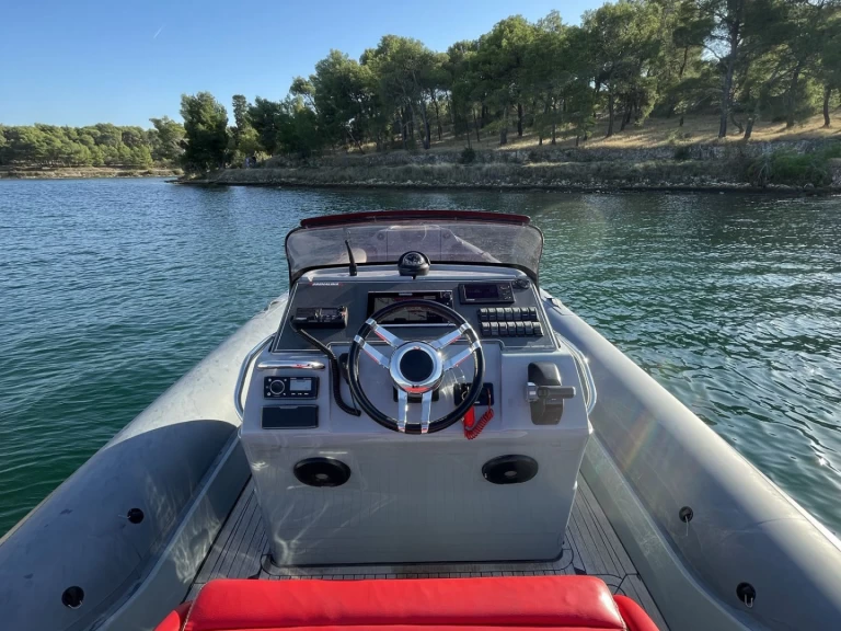 Bootsverleih Lomac Lomac 750 Šibenik Samboat