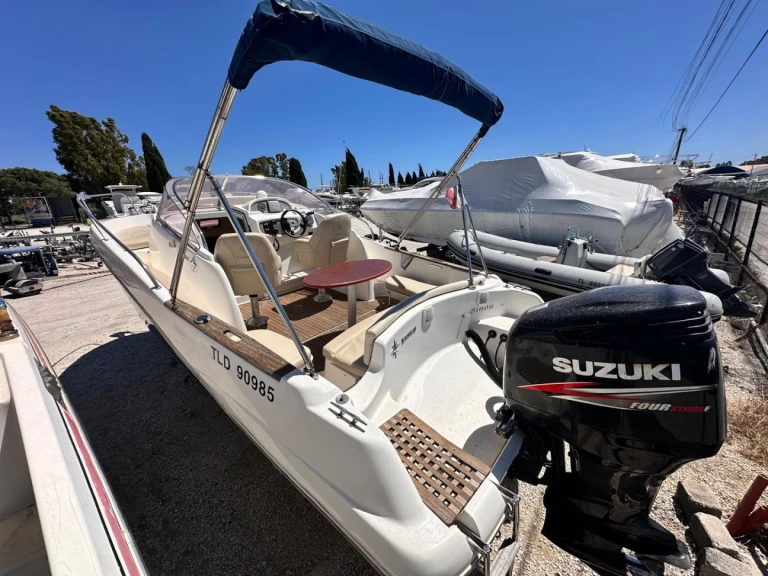 YachtCharter in Port La Napoule - Jeanneau Cap Camarat 755 WA auf SamBoat