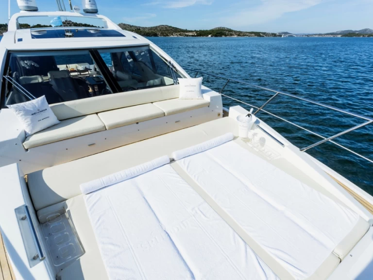 YachtCharter in Šibenik - Azimut Azimut 55 S auf SamBoat