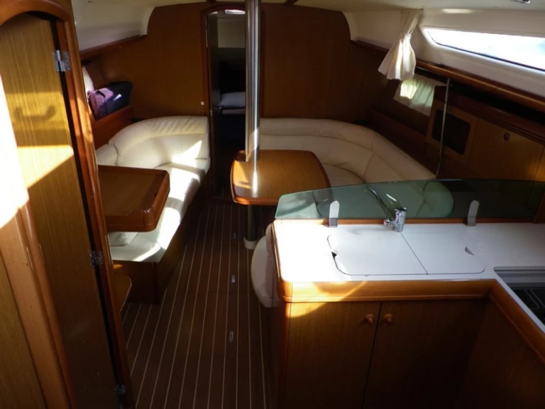 YachtCharter in Lefkáda - Jeanneau Sun Odyssey 36i auf SamBoat