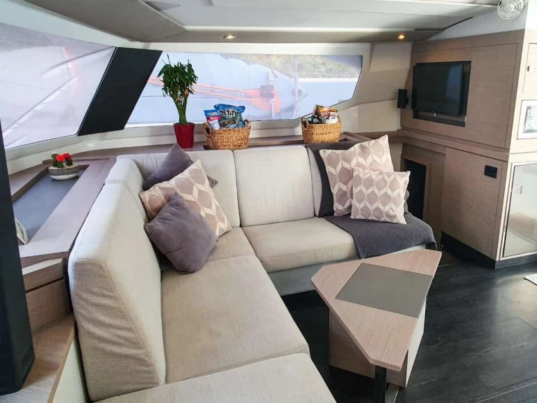 Boot mieten Road Town günstig Saona 47