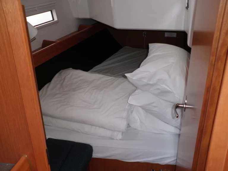Segelboot mieten in Sukošan zum besten Preis