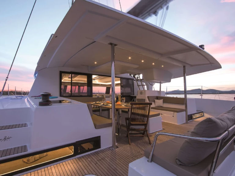 Vermietung Katamaran 1 mit Führerschein