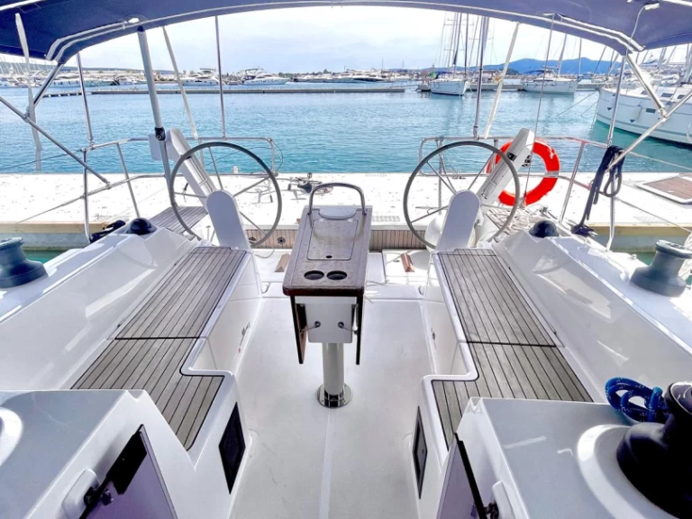 Bavaria Bavaria C 38 mieten Sukošan