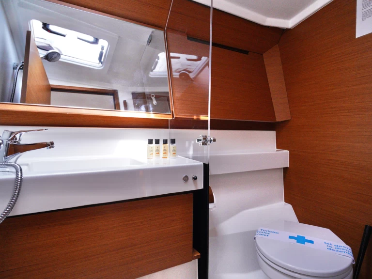 YachtCharter in Marmaris - Jeanneau Sun Odyssey 410 auf SamBoat