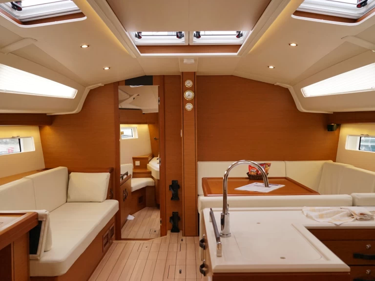 Vermietung Segelboot Jeanneau mit Führerschein