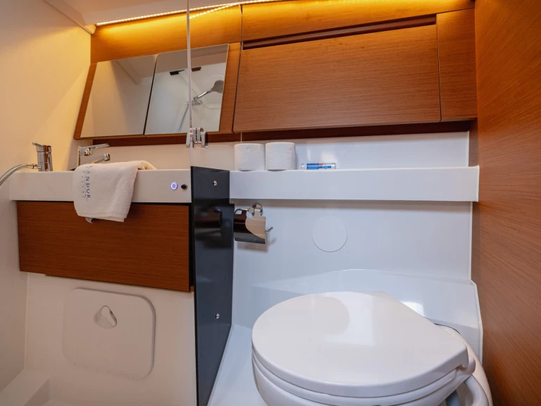 Vermietung Segelboot Jeanneau mit Führerschein