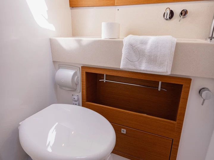 Ein Dufour Dufour 470 owner layout mieten in Kaštel Gomilica