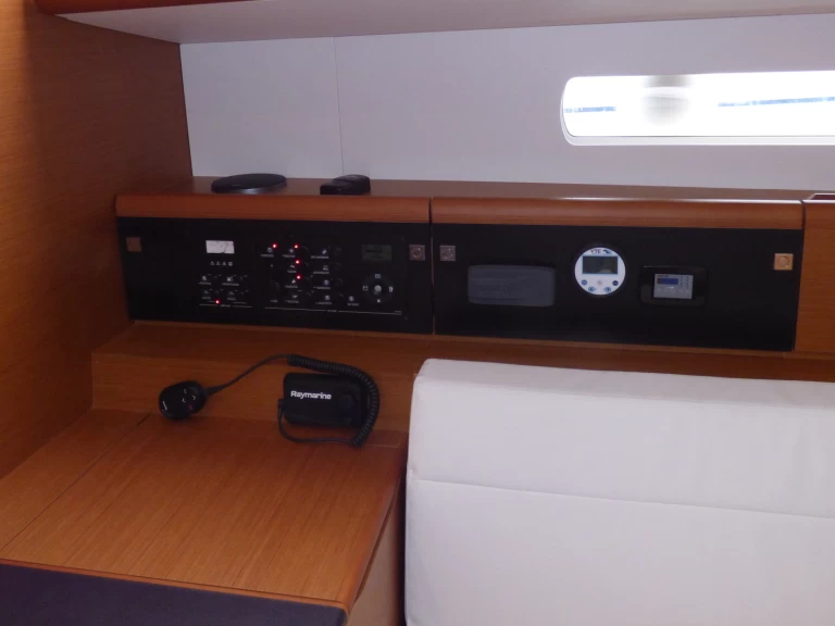 Jeanneau Sun Odyssey 519 mieten Kaštel Gomilica