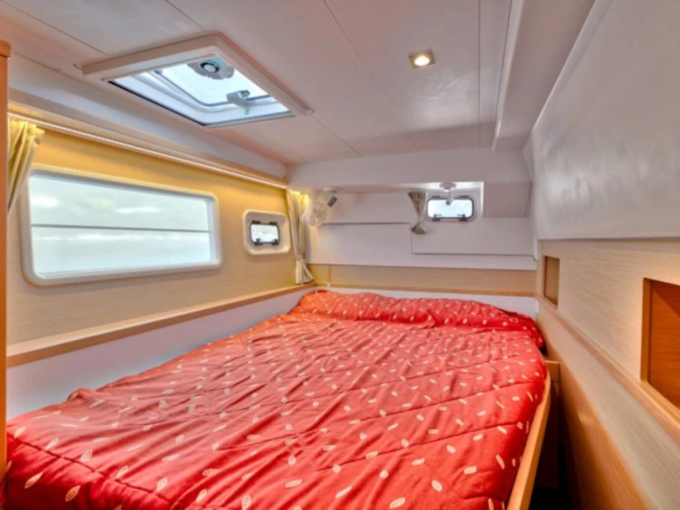 Katamaran mieten in Pálairos zum besten Preis