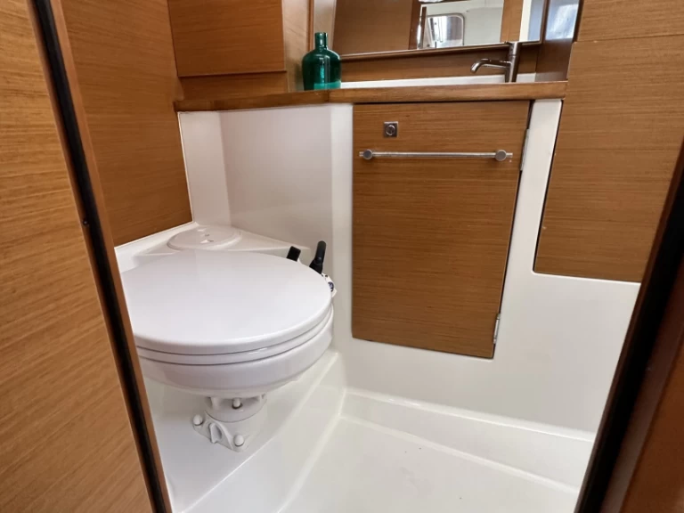 Jeanneau Sun Odyssey 389 mieten Drage