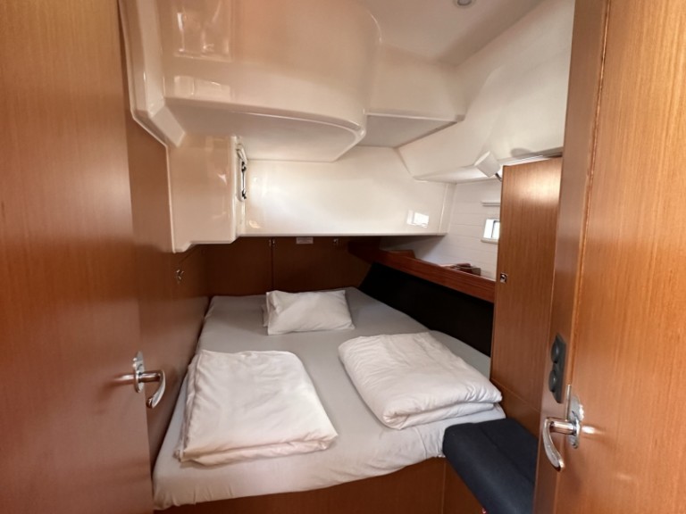 YachtCharter in Drage - Bavaria Cruiser 46 auf SamBoat