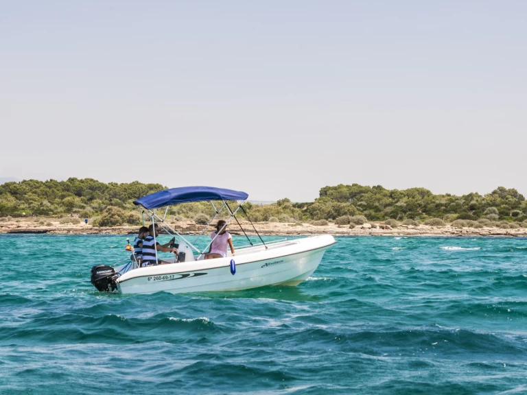 Motorboot mieten in Portocolom - Mistral Mistral