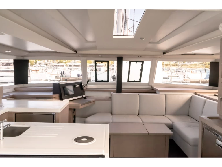 Ein Fountaine Pajot Astrea 42 mieten in Pórto Chéli