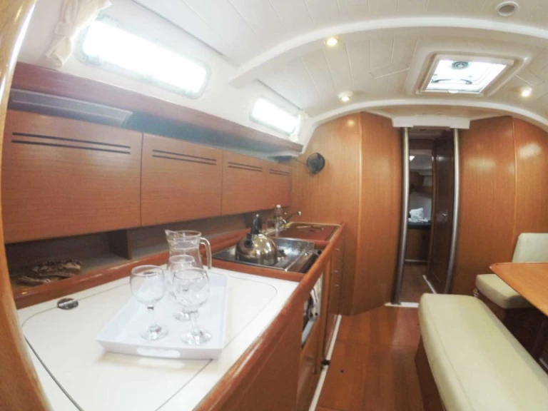 YachtCharter in Lefkáda - Bénéteau Cyclades 43.4 auf SamBoat