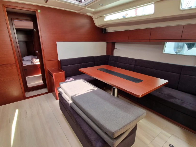 Segelboot mieten in Lavrion zum besten Preis