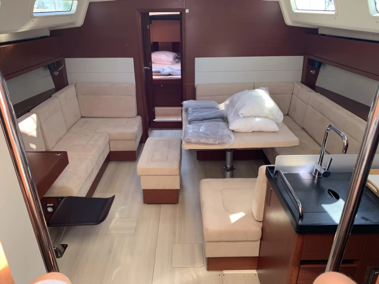 Segelboot mieten in Lavrion zum besten Preis