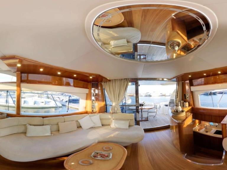 Vermietung Motorboot Azimut mit Führerschein