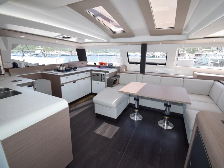 Vermietung Katamaran Fountaine Pajot mit Führerschein