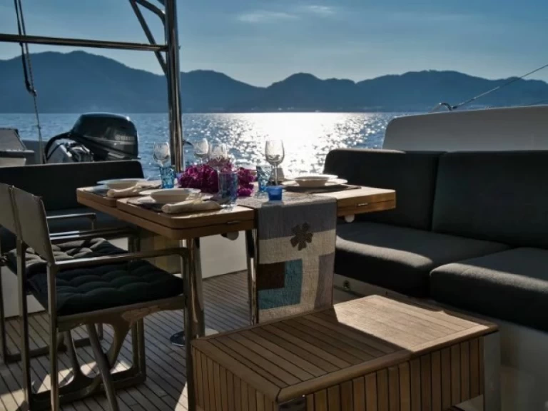 Vermietung Katamaran Lagoon mit Führerschein