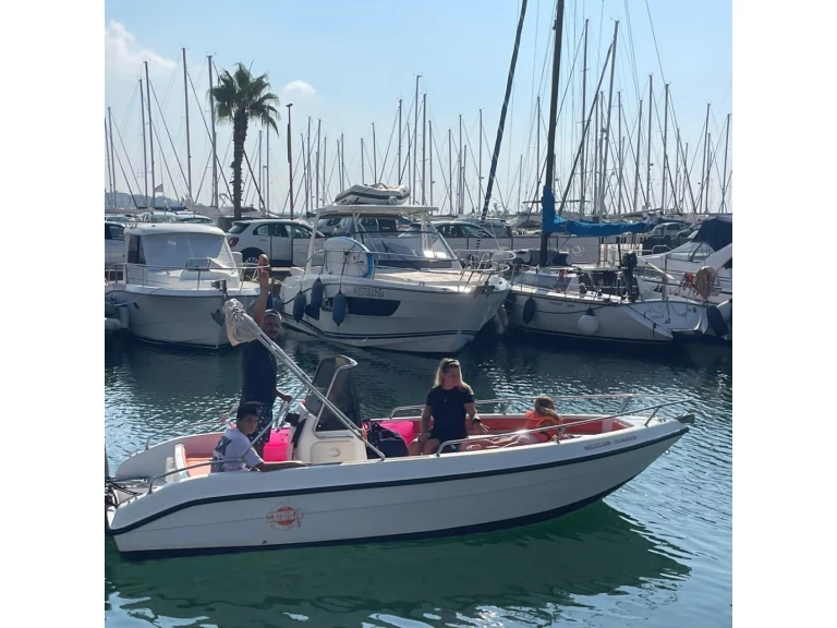 YachtCharter in Nettuno - Mano Marine Mano Marine 18 auf SamBoat