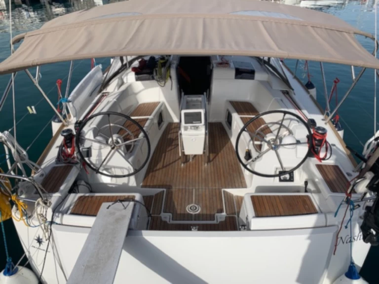 YachtCharter in Salerno - Jeanneau Sun Odyssey 449 auf SamBoat