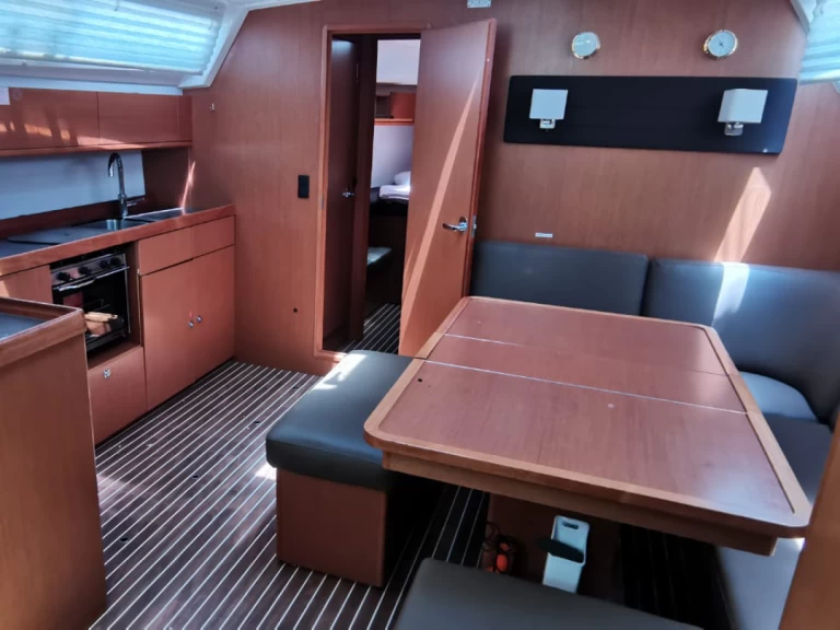 Vermietung Segelboot Bavaria mit Führerschein