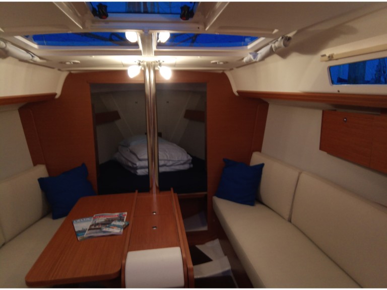 Boot mieten Yerseke günstig Dufour 310 Grand Large