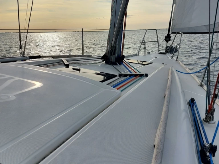 YachtCharter in Yerseke - Dufour Dufour 34 E Performance auf SamBoat