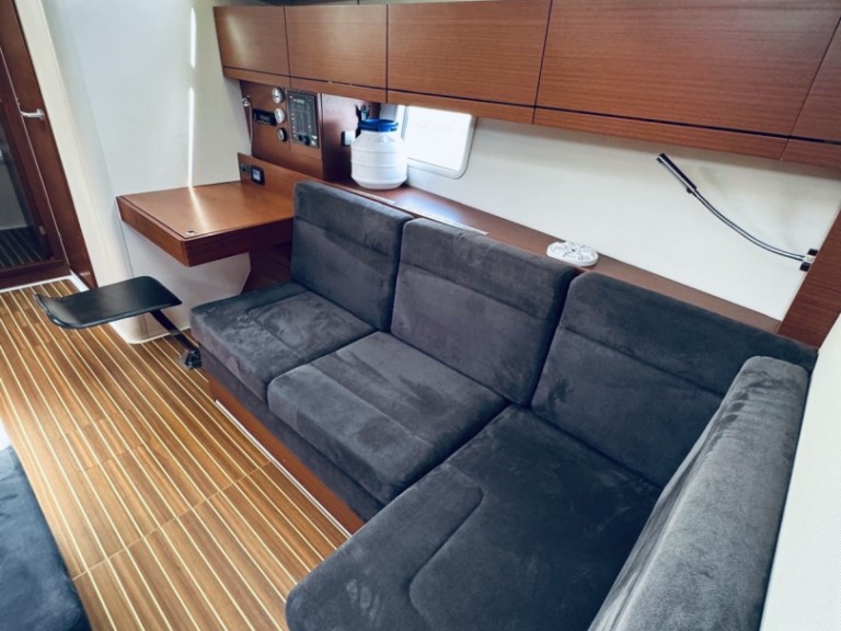 YachtCharter in Novi Vinodolski - Hanse Hanse 458 auf SamBoat