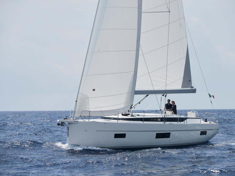 Segelboot mit oder ohne Skipper Bavaria mieten in Golfo Aranci