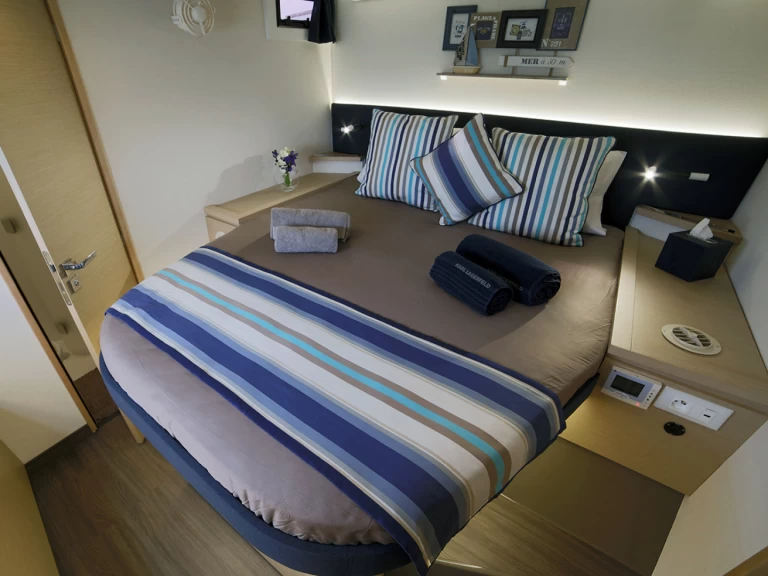 Ein Fountaine Pajot Saba 50 mieten in Álimos