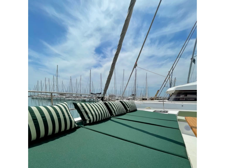 YachtCharter in Álimos - Bali Bali 4.6 auf SamBoat